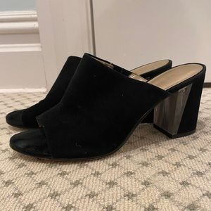 Black Block Heel